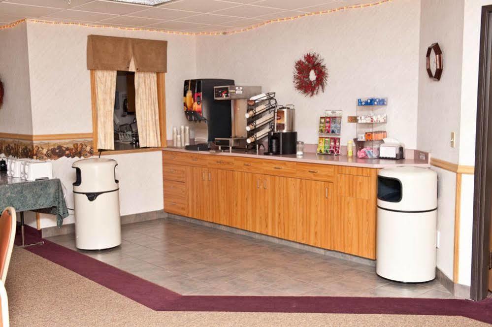 Choteau Stage Stop Inn Bagian luar foto